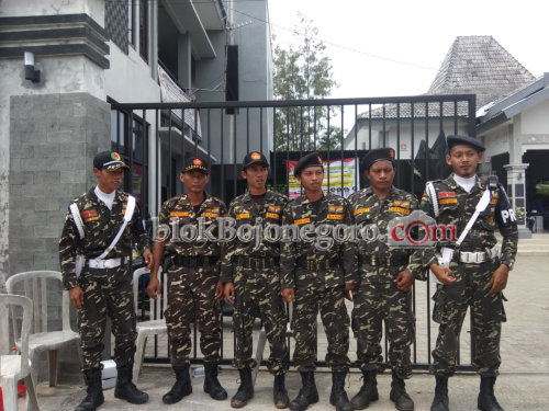 Amankan Rekapitulasi Suara, Banser Jaga 17 Jam Sehari